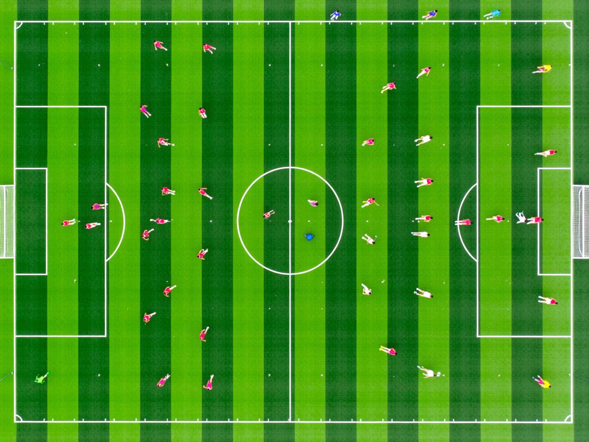 爱游戏-国际米兰前后场衔接更趋紧密，国际米兰队的强力前锋